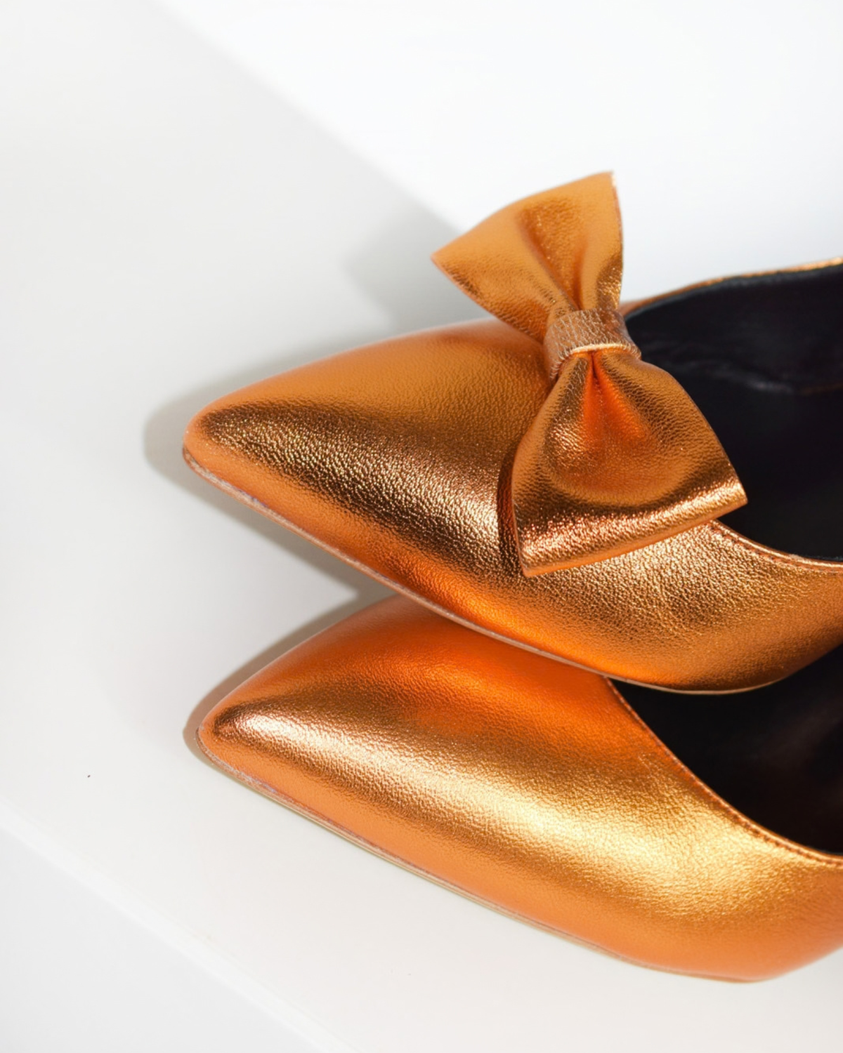 Adularia Slingback Removable Bow 70