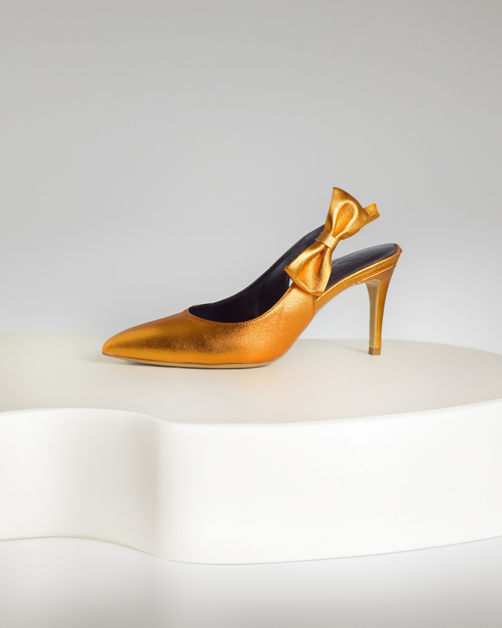Adularia Slingback Removable Bow 70