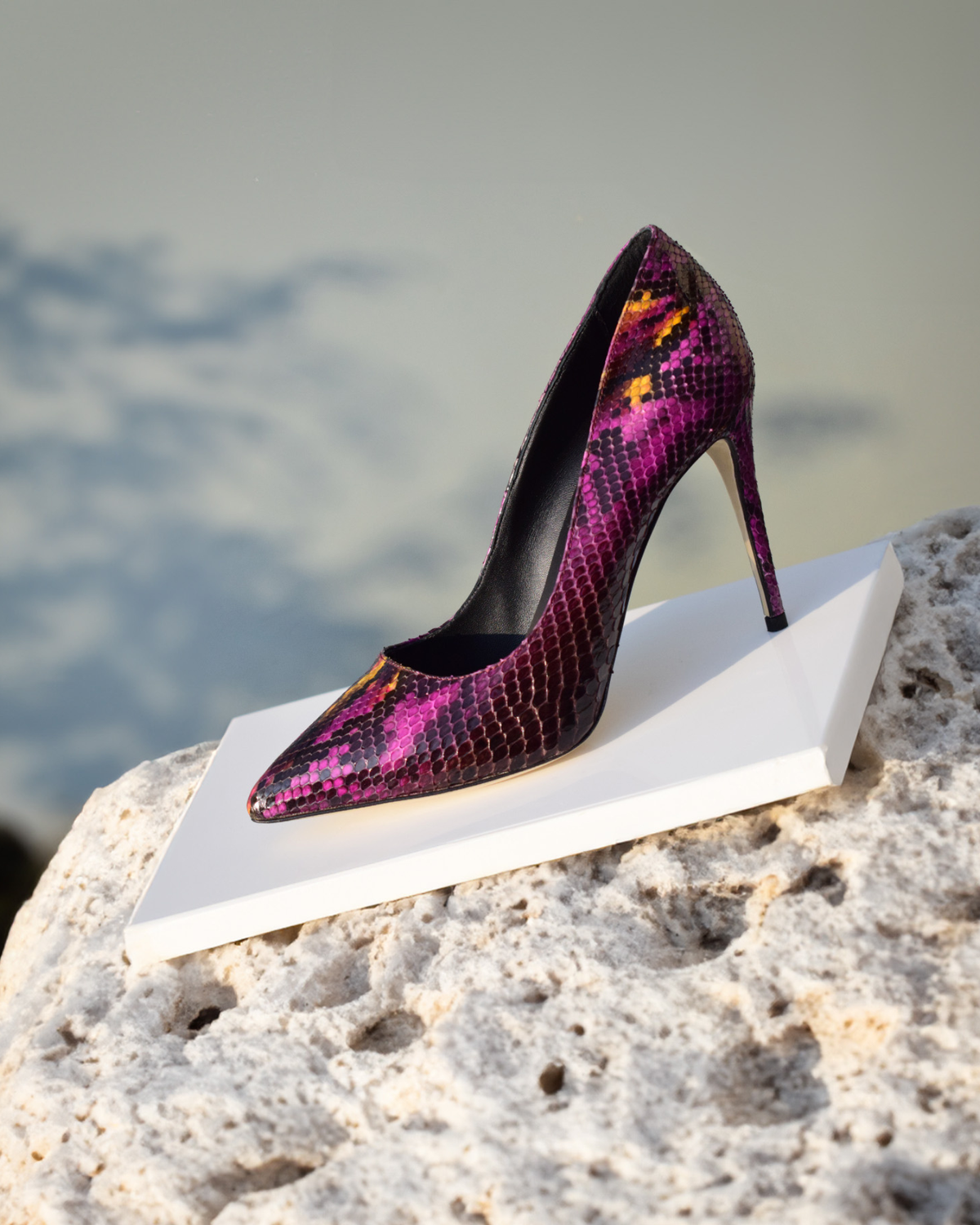 Aeris Pumps 90
