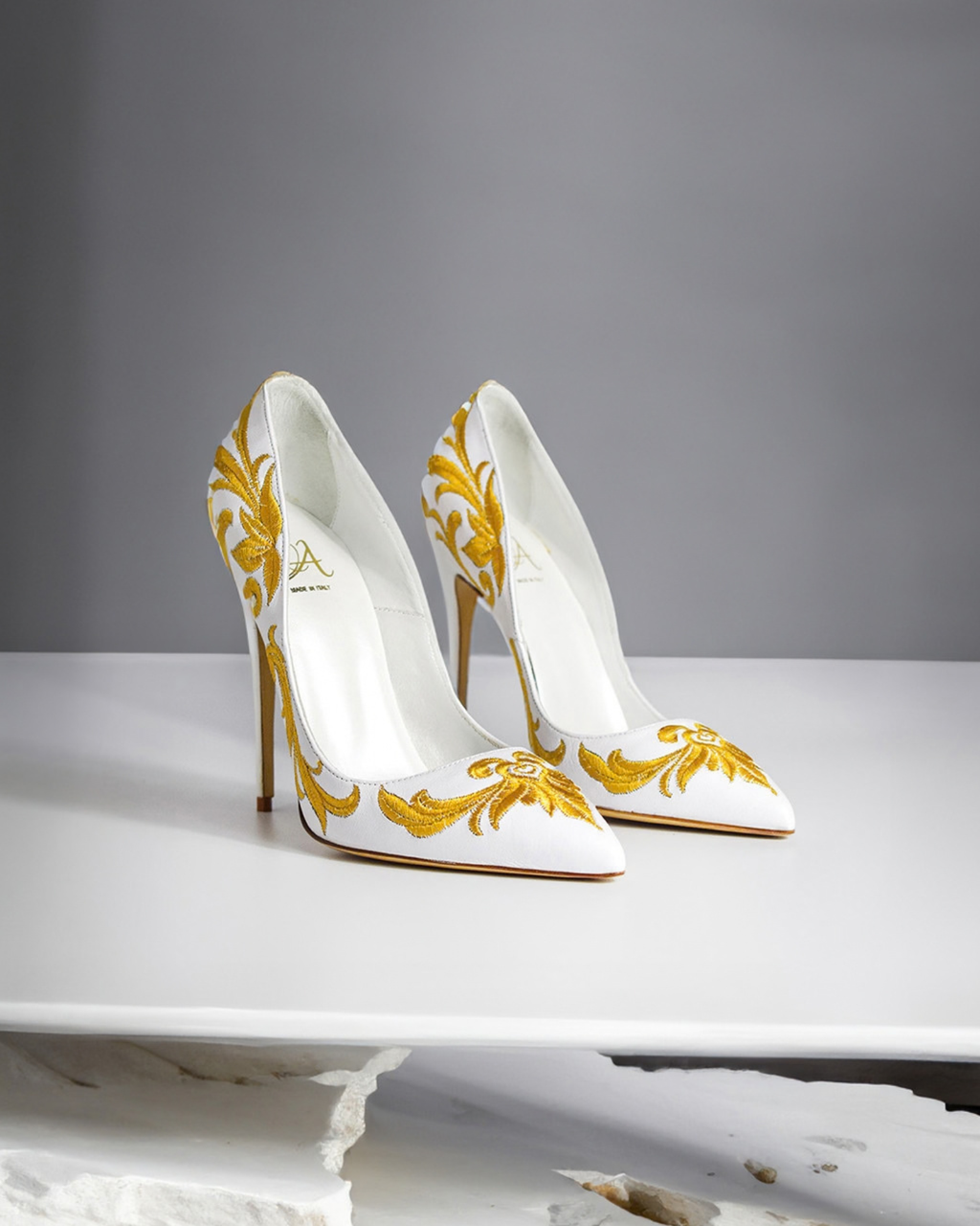 Arel White Pumps 120