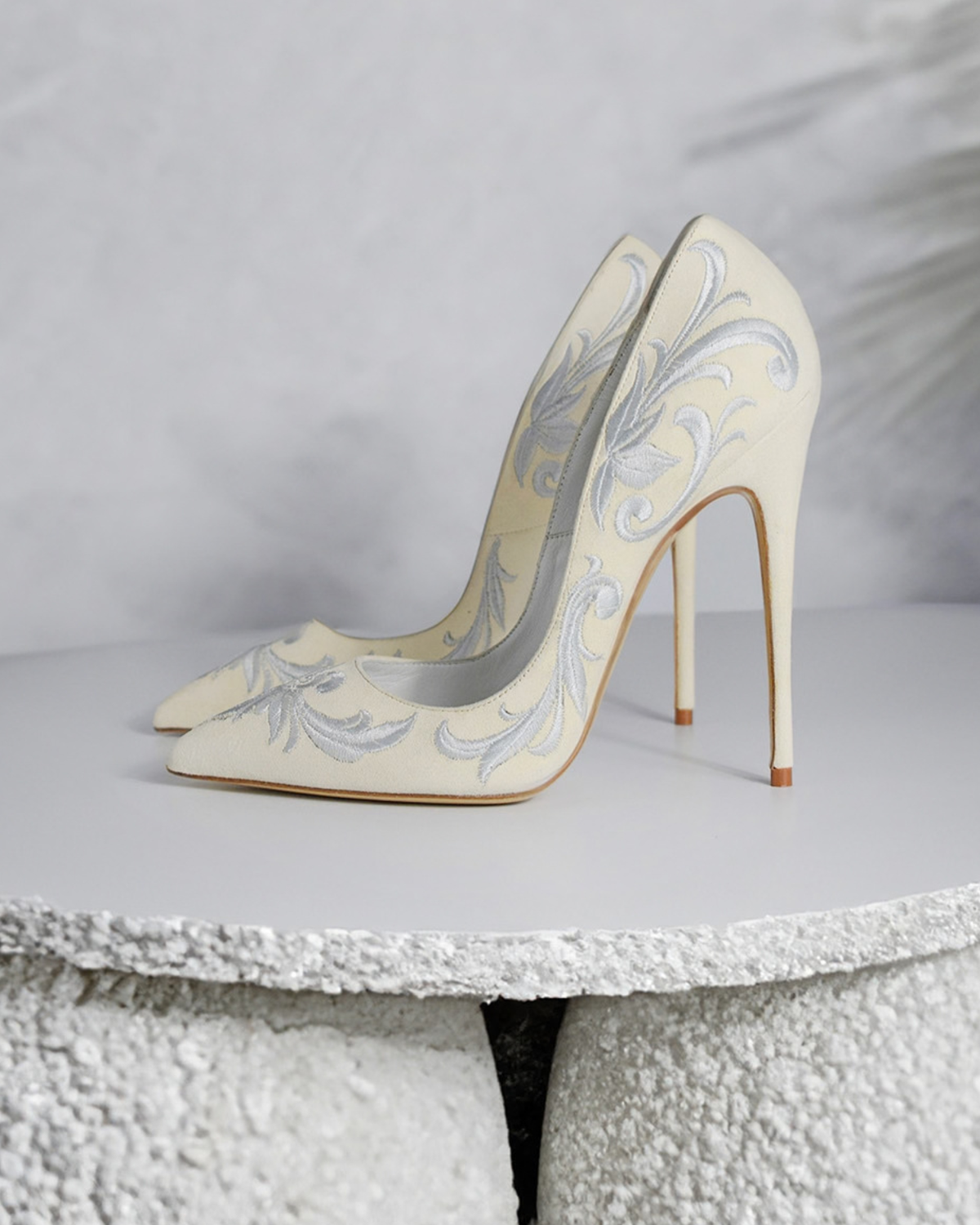 Arel Ivory Pumps 120