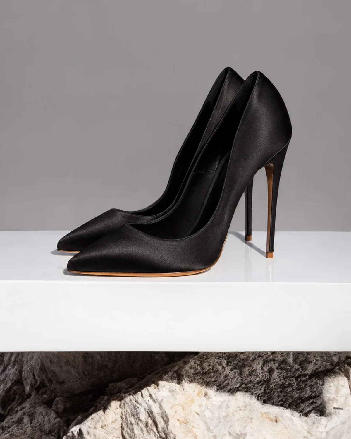Noir Satin Pumps 120