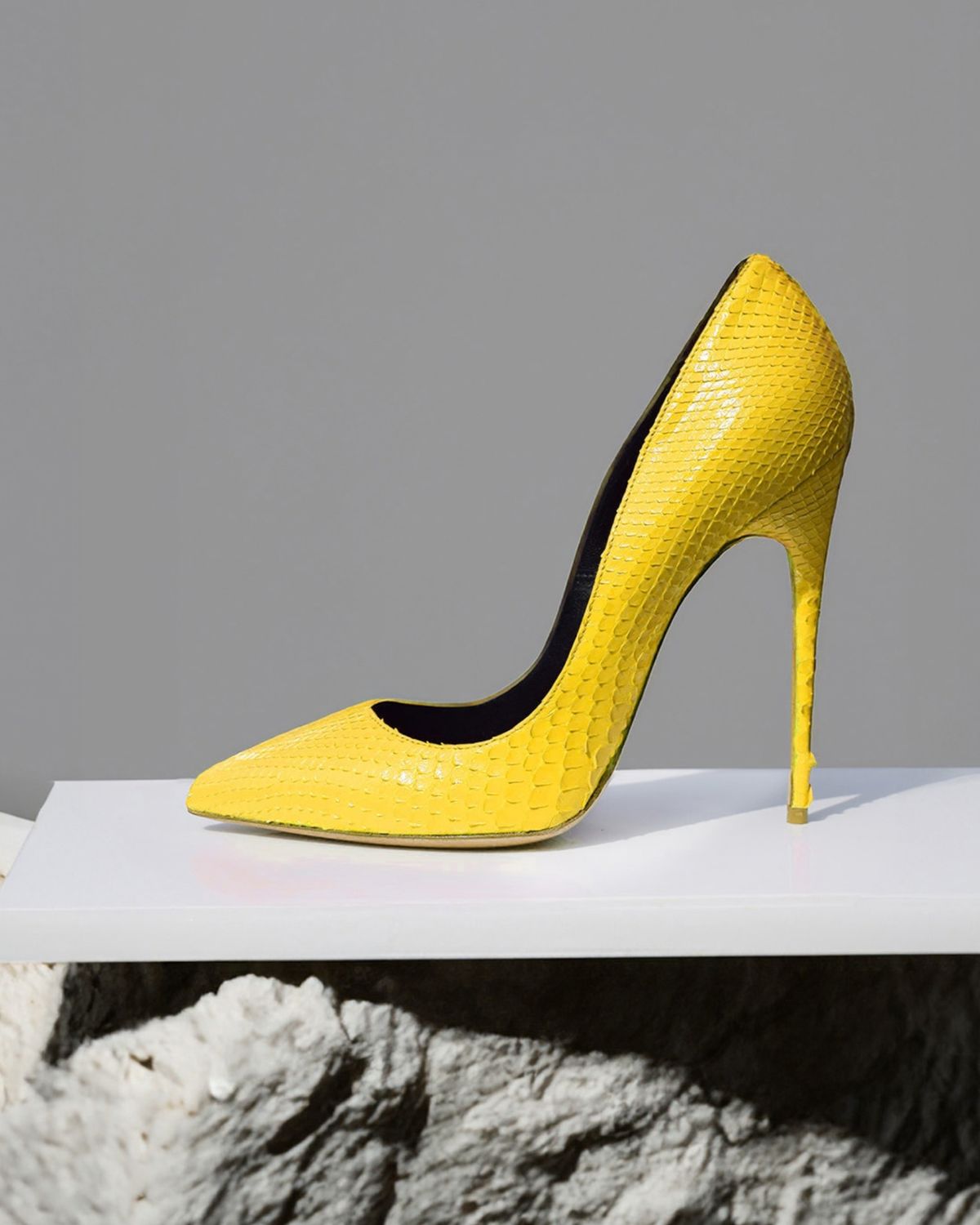 Aden Sicilian Yellow Pumps 120