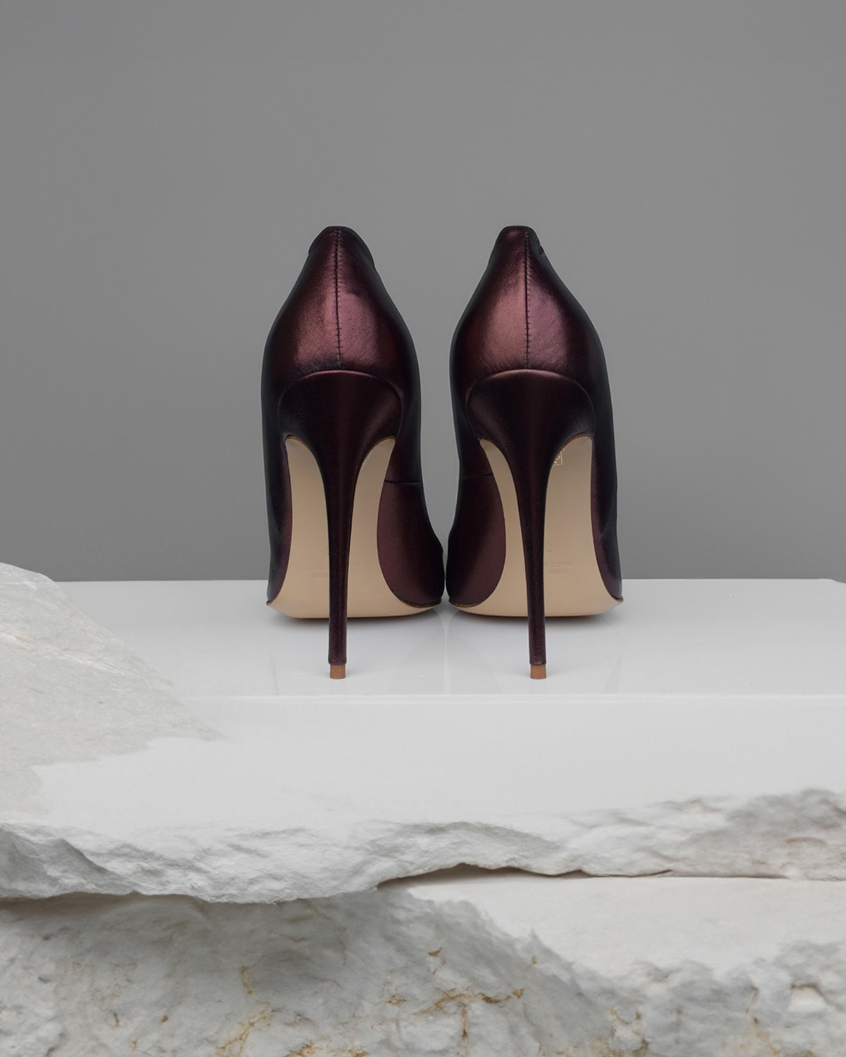 Aesi Mocha Laminated Pumps 120