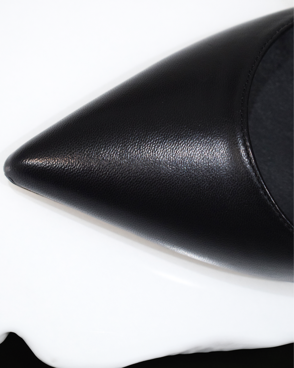 Aesi Noir Pumps 120